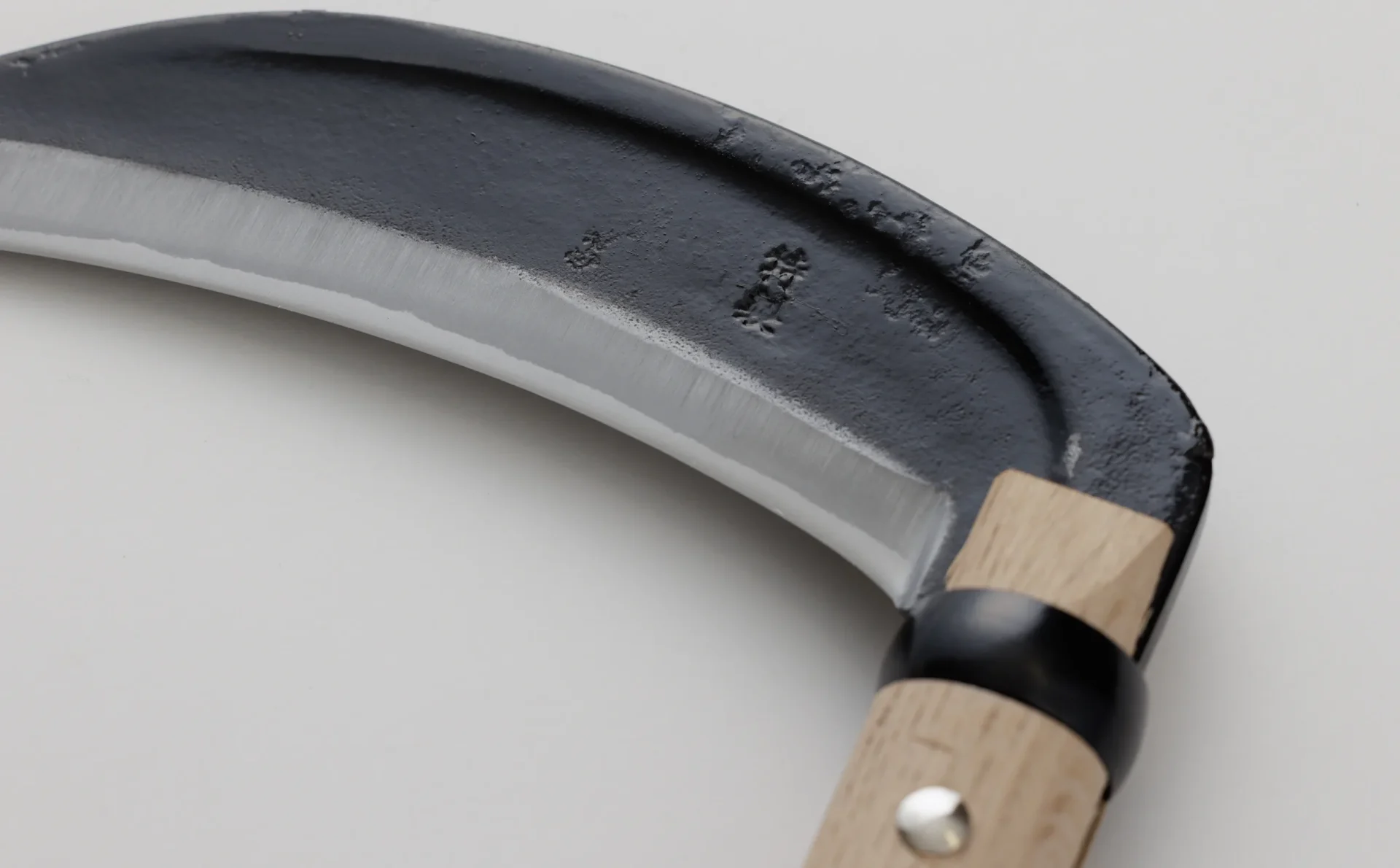 厚鎌180(両刃)樫390(九州型) | 吉田刃物WEBカタログ